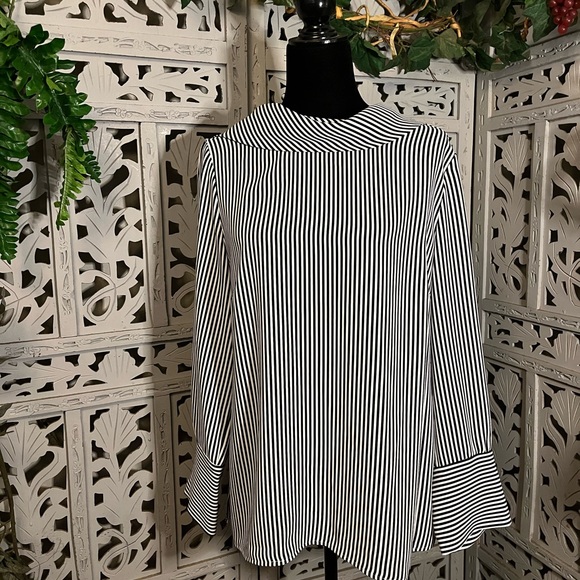 Chico's Tops - CHICOS STUNNING WHITE WITH BLACK STRIPES MOCK TURTLE NECK LONG SLEEVE TOP